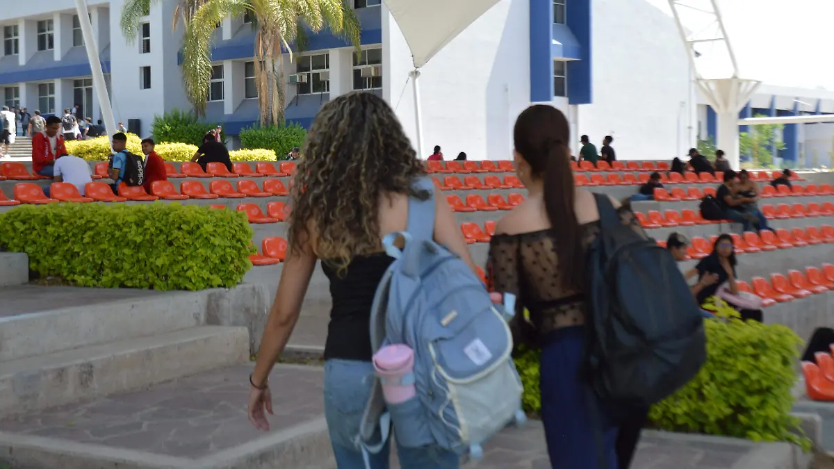 “Creciendo con valores”