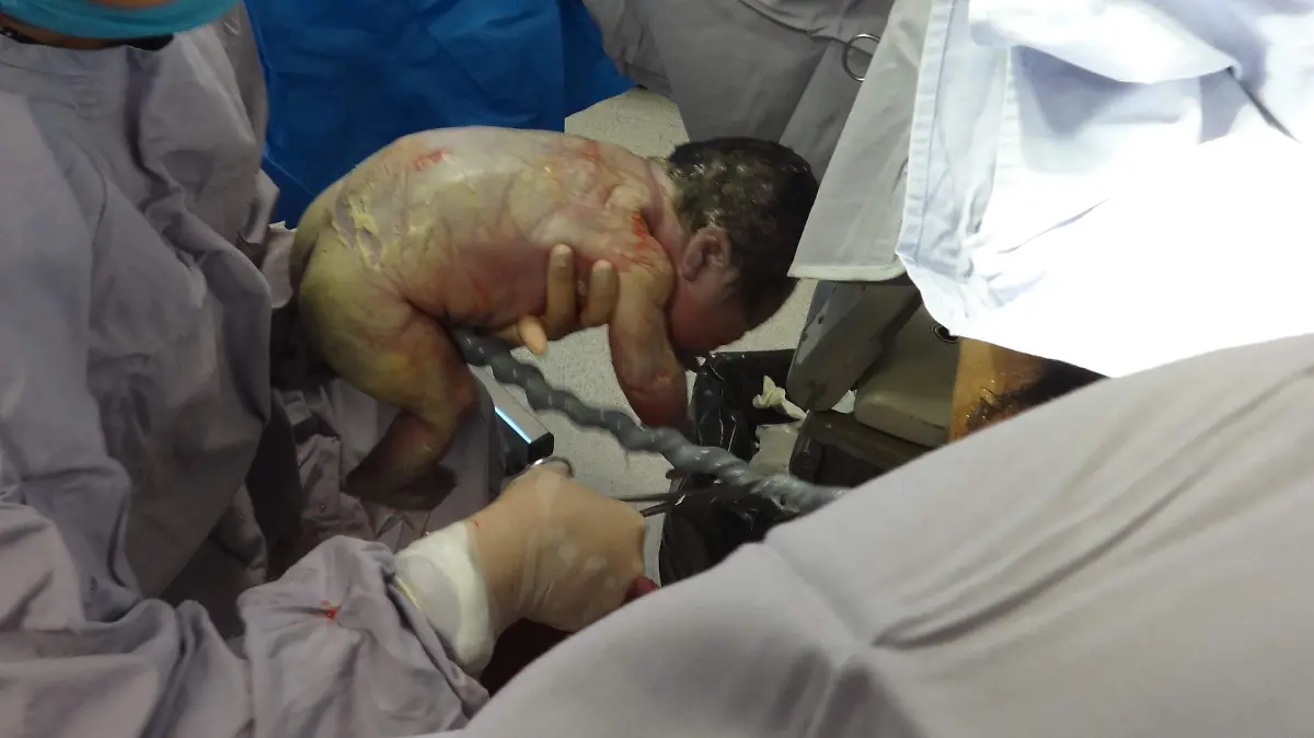 Sacerdote-afirma-que-la-vida-no-se-discute