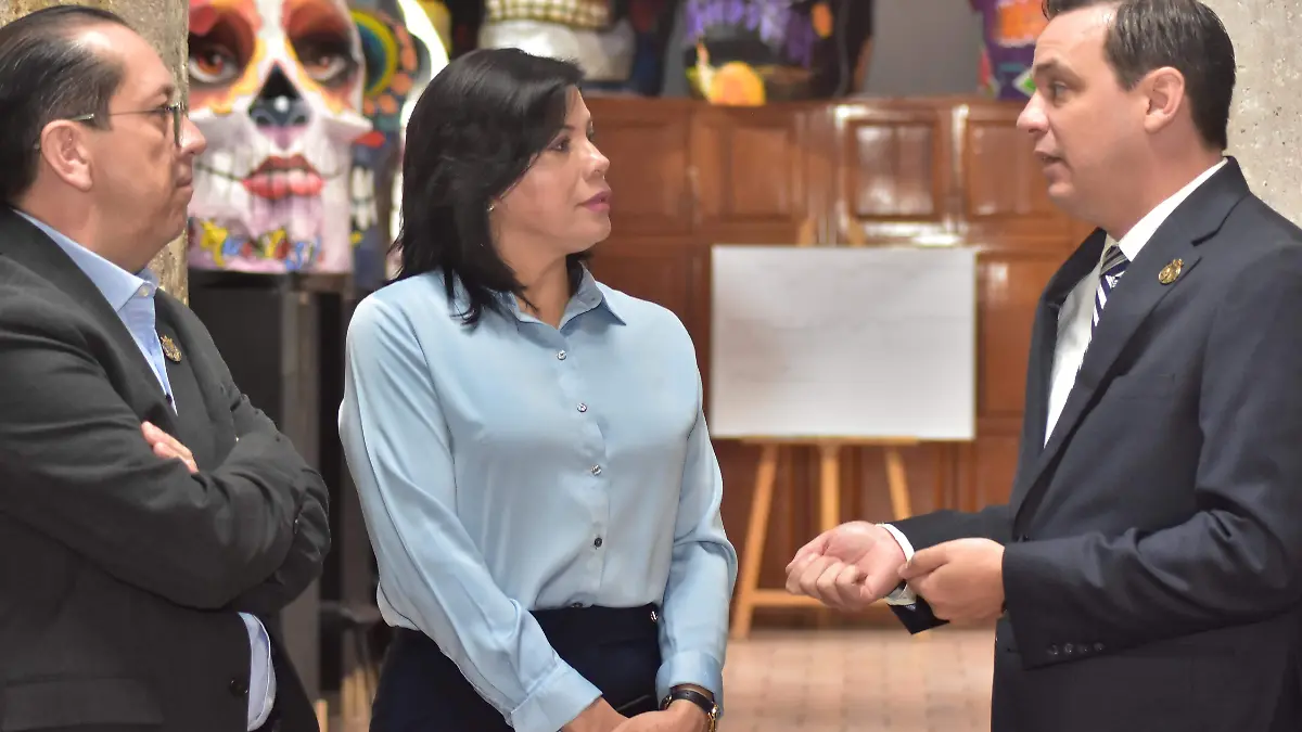 SECRETARIOS