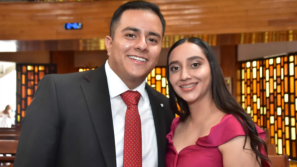 Yareli-Nicole-Rodríguez-Witrago-celebra-sus-15 años