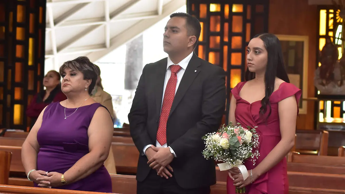 Yareli-Nicole-Rodríguez-Witrago-celebra-sus-15 años