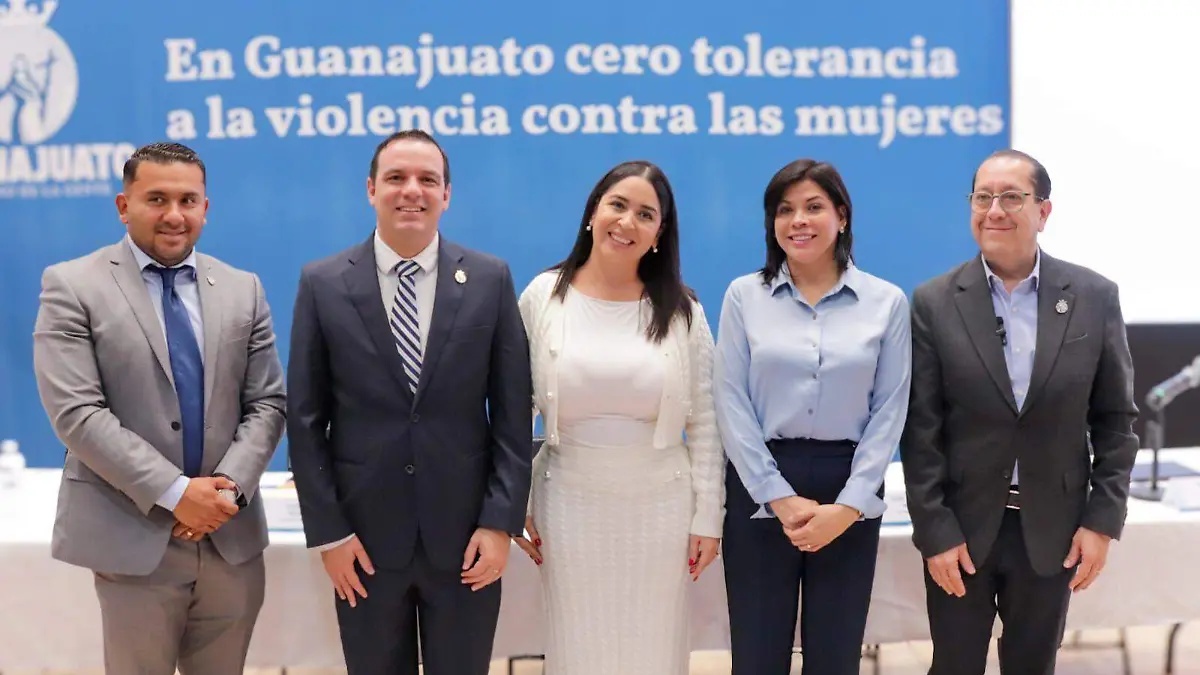 c78dfa8c-aa6f-4f9a-8f3c-36f58eb33bba