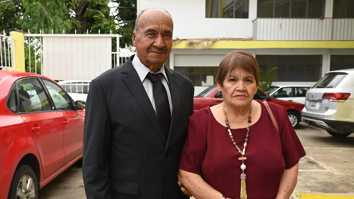 Karen-y-Jairo-Gustavo-se-aceptan-como-esposos-para-toda-la-vida