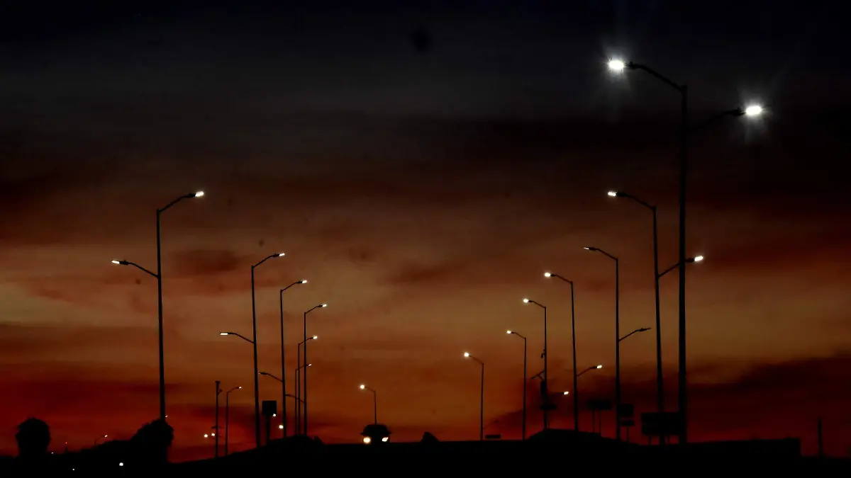 Lluvias-incrementan-fallas-en-luminarias-los-reportes-casi-se-duplicaron-en-Irapuato