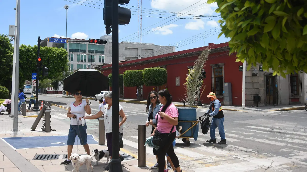 Lluvias-y-apagones-afectan-funcionamiento-de-semáforos