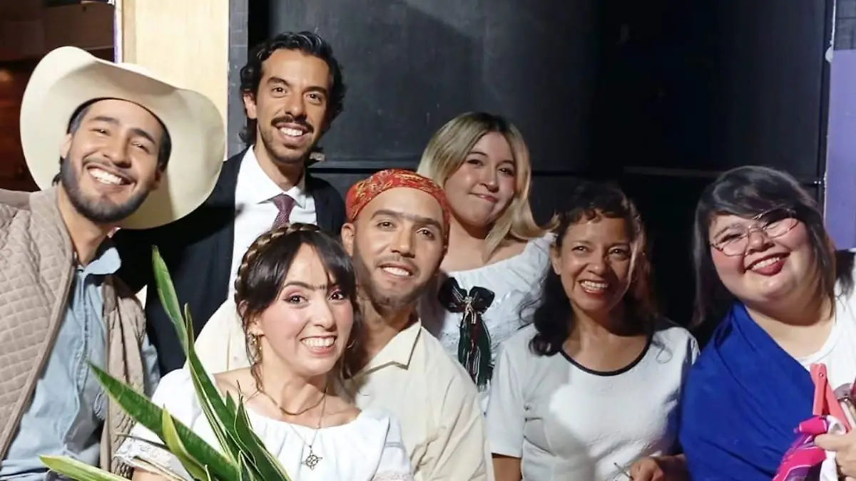 Actor-de-Irapuato-forma-a-nuevos-talentos-del-teatro