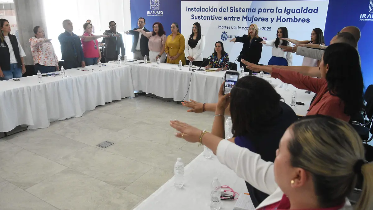 Irapuato-instala-comité