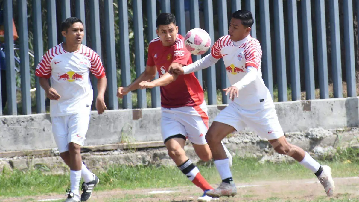 Cambios en la parte alta del torneo 