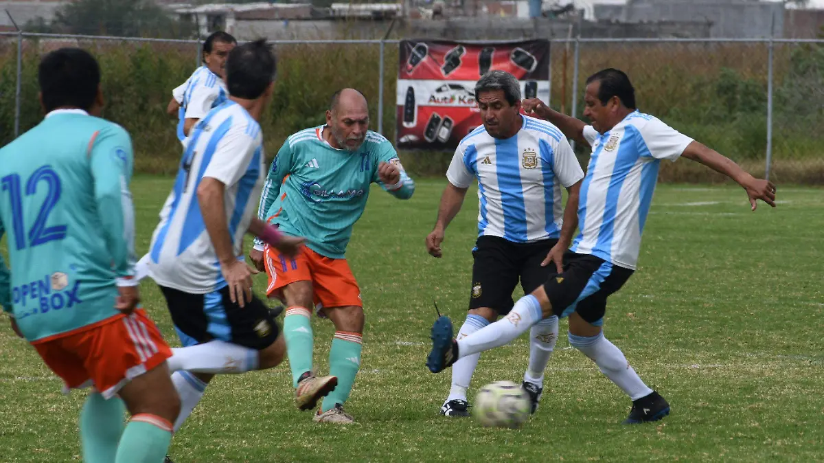 Contundencia por parte del cuadro del Barrio.