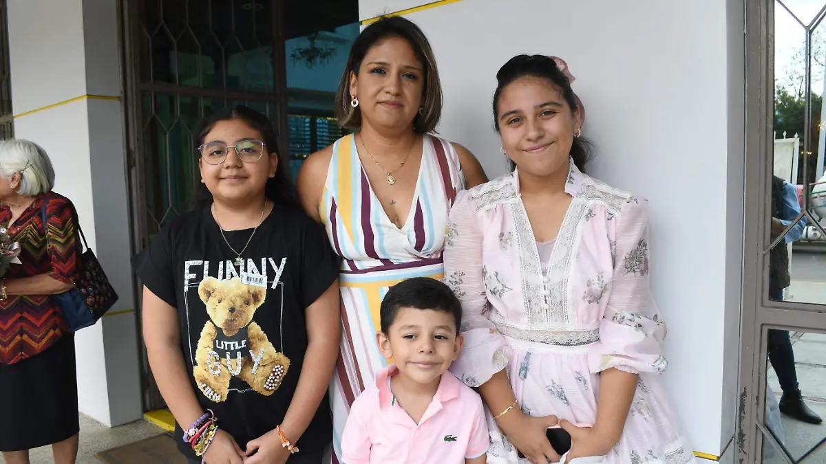 Celebra-Katerine-sus-15-años