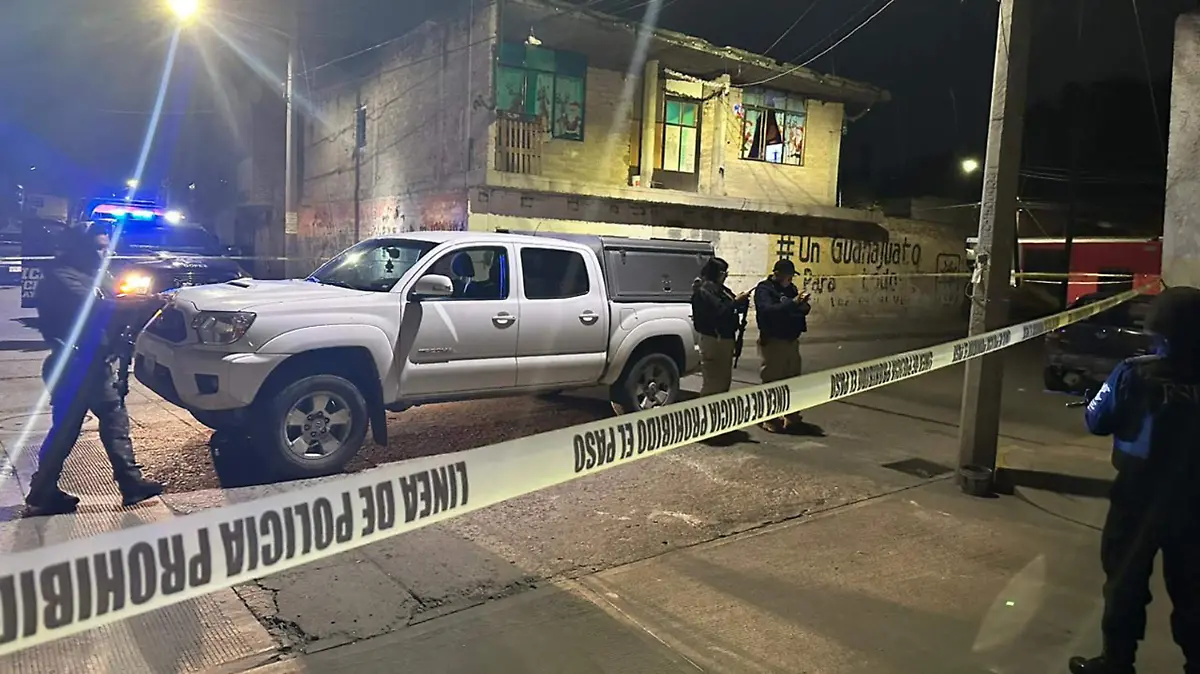 No hay personas fallecidas, solo cuatro lesionados y daños materiales.