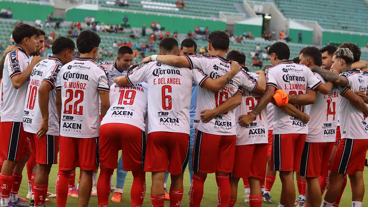 Tuvo problemas desde los primeros minutos