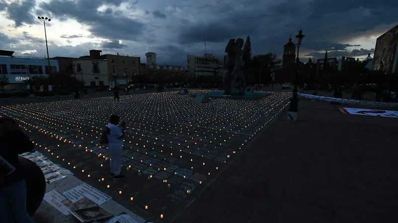 Velas-por-cada-desaparecido-en-Irapuato