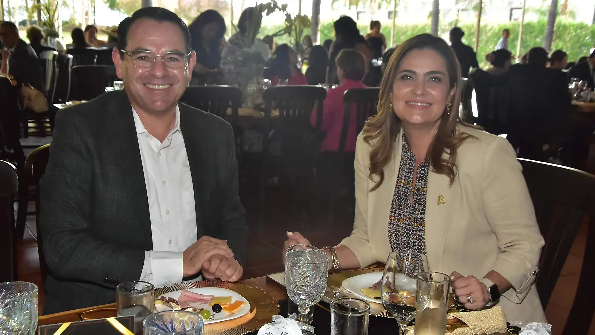 Agustín-Rodríguez-celebra-su-santo-y-cumpleaños