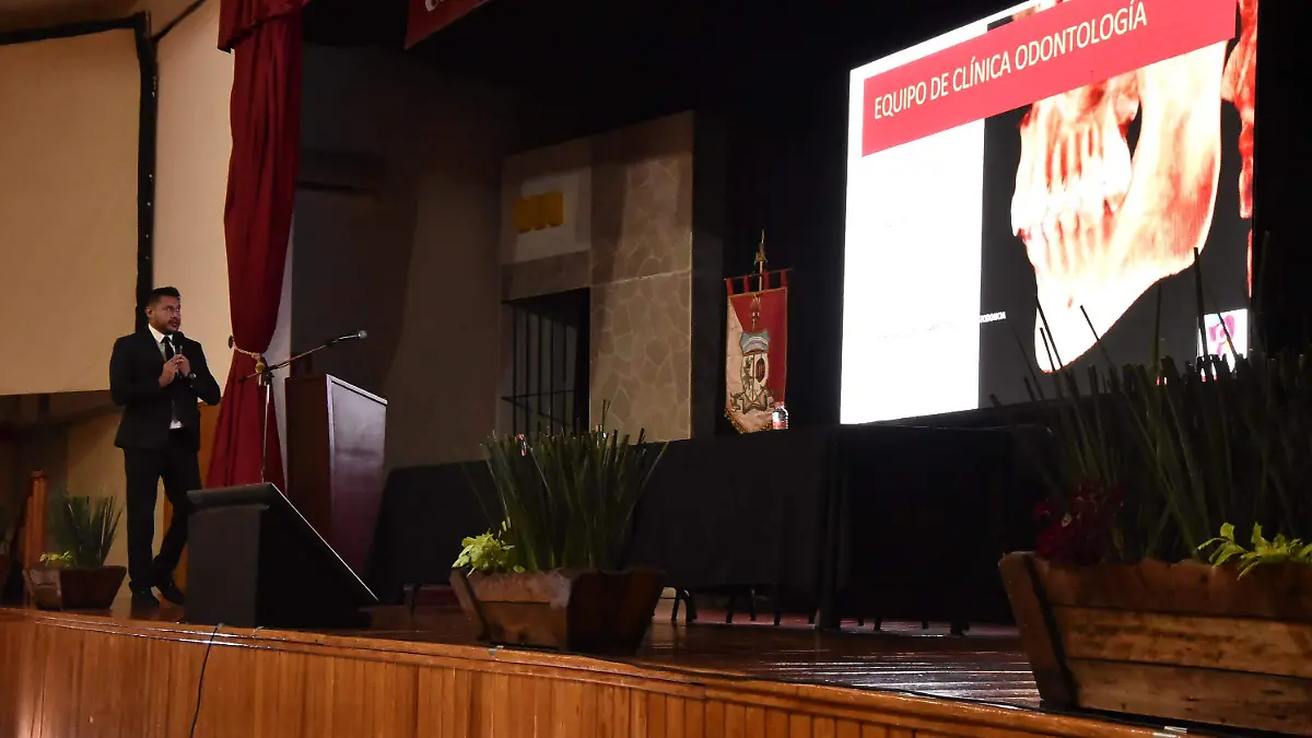 Carlos-Francisco-González-García