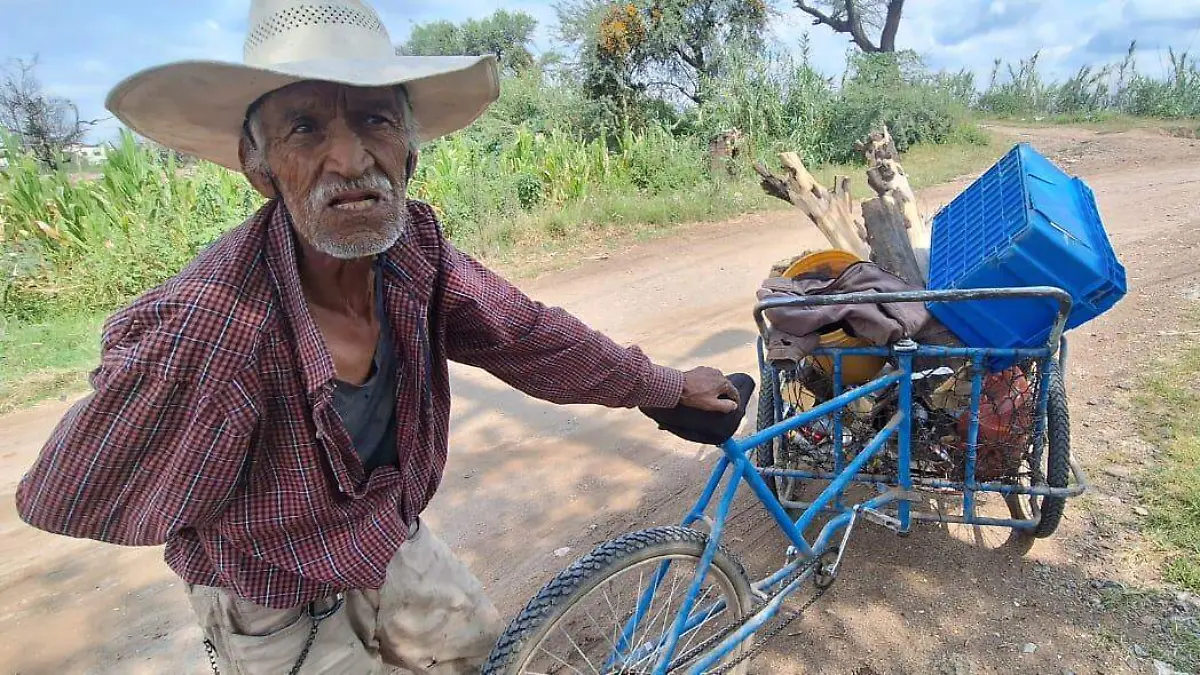  José-Miguel-Lázaro