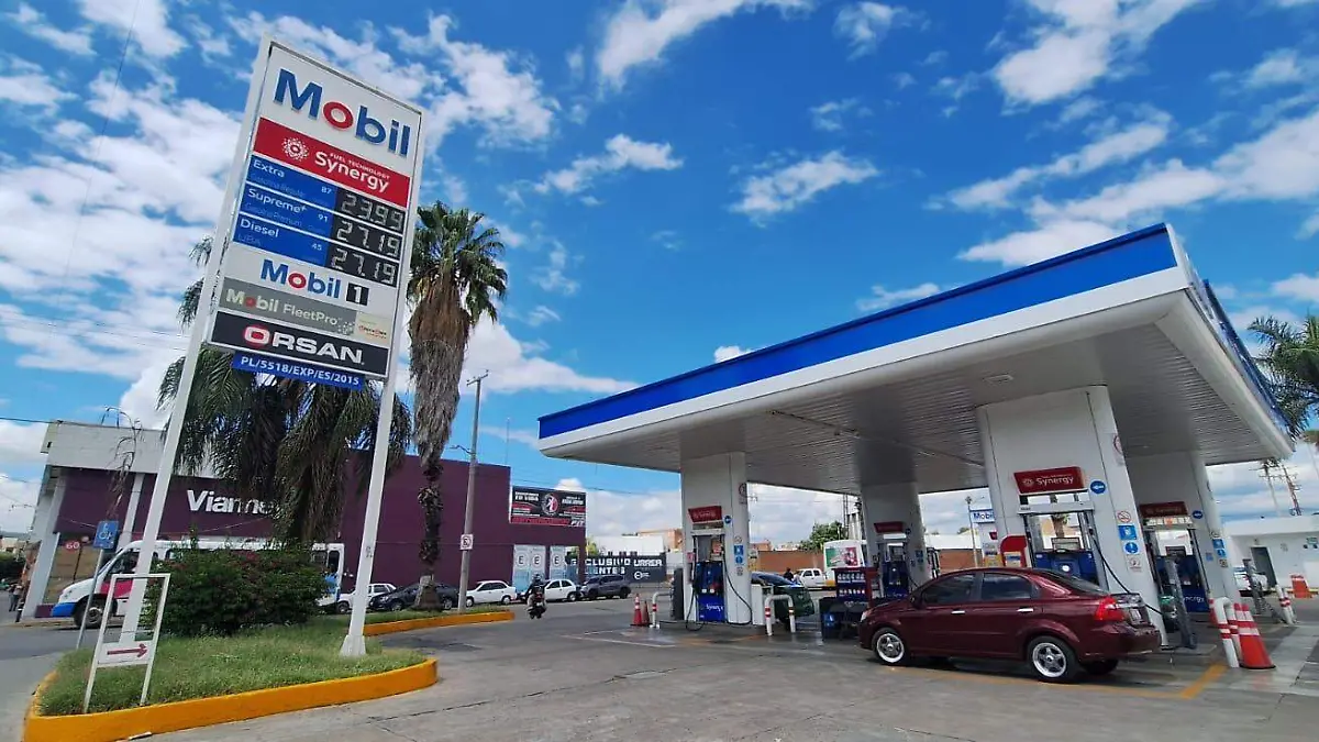 Estaciones de Servicio  5