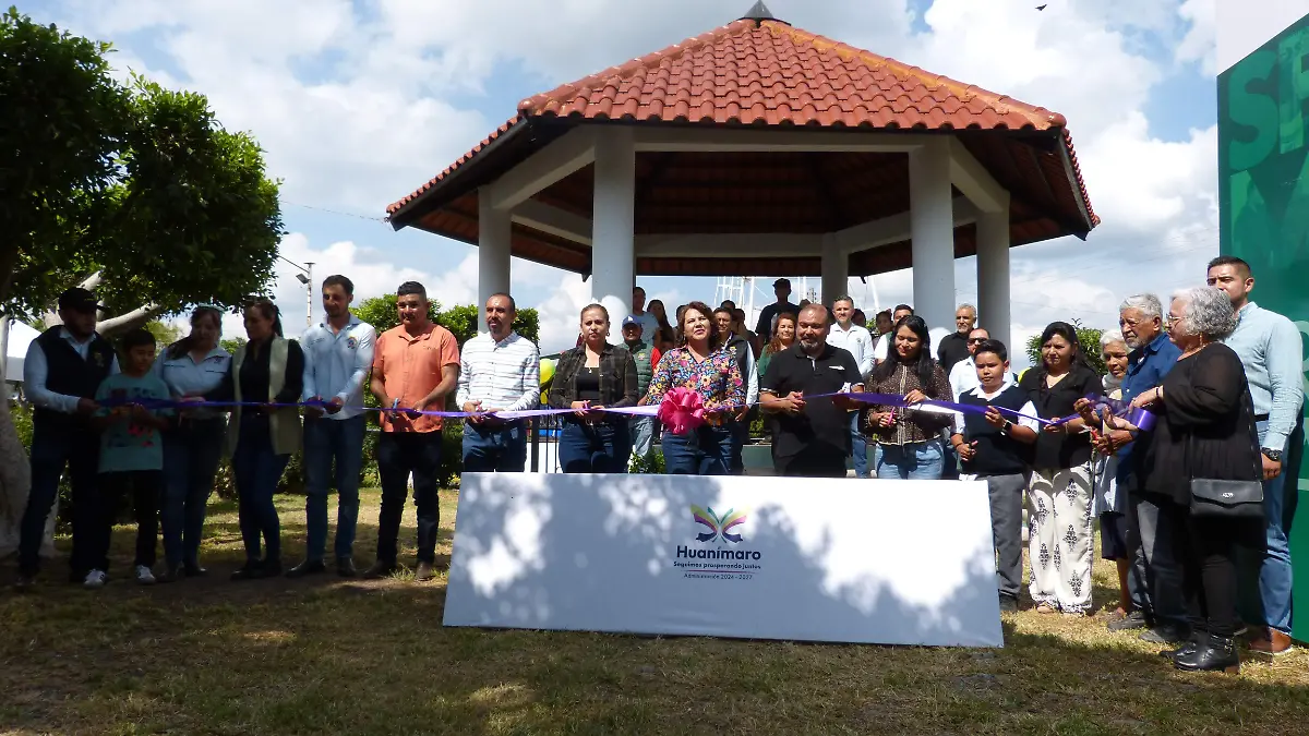 Inaugura