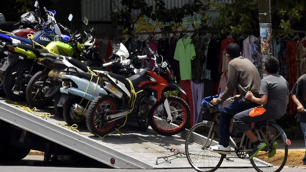 Motos recupedaras y moto ratones Jesus Gutierrez El Sol de Irapuato (1)