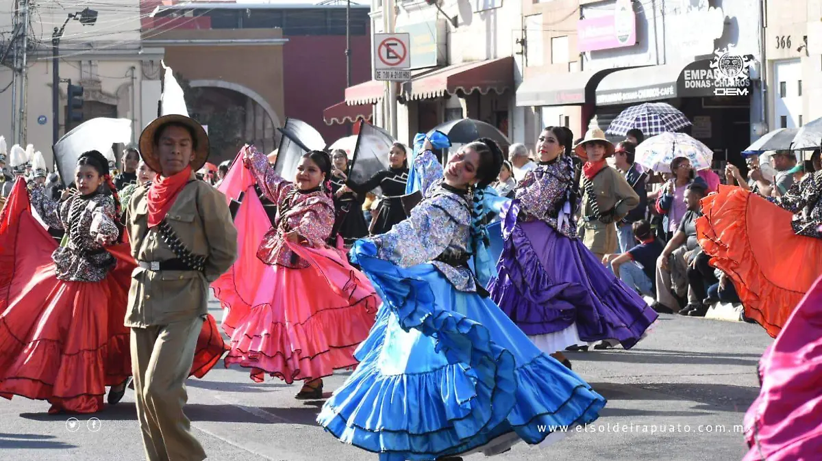 Desfile de la revolución