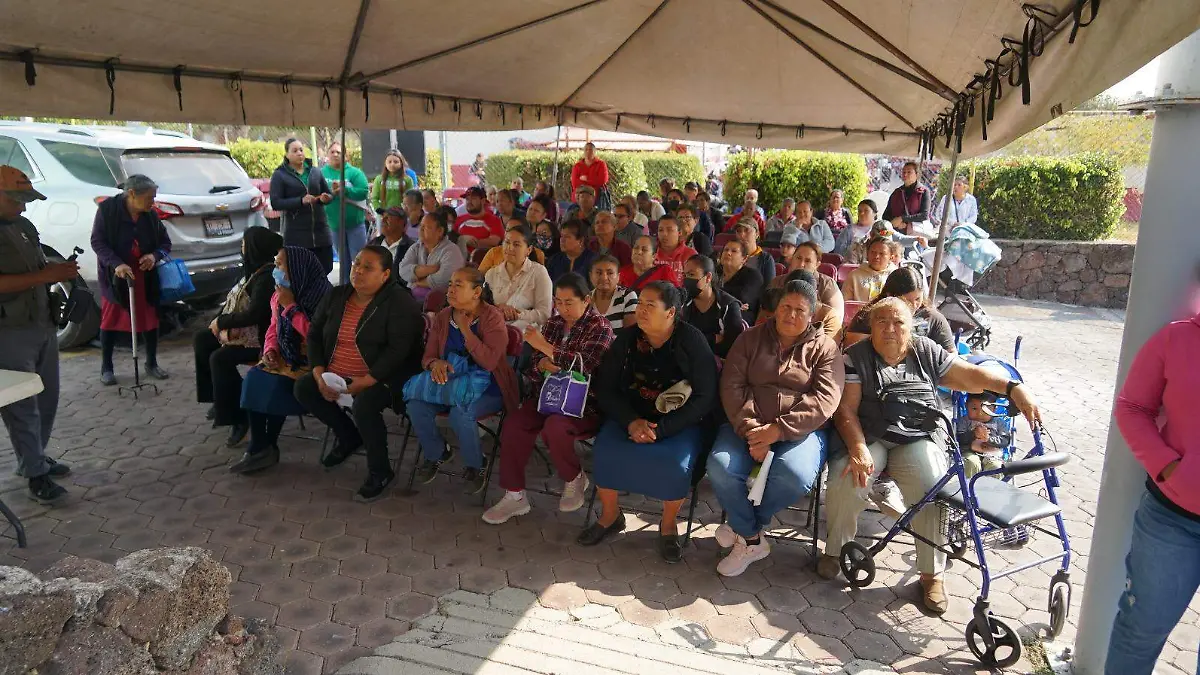 Huaimaro-entrega-de-cobijas 