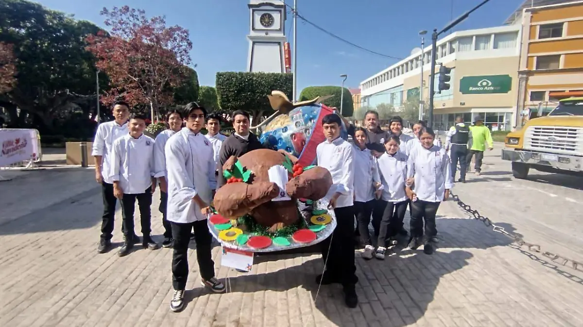 Fabricación de piñatas tradicionales