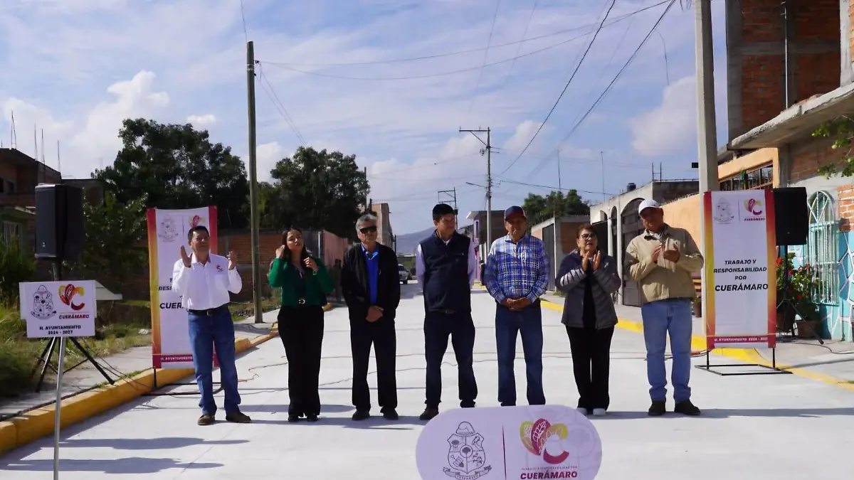 Inaugura calle Querétaro