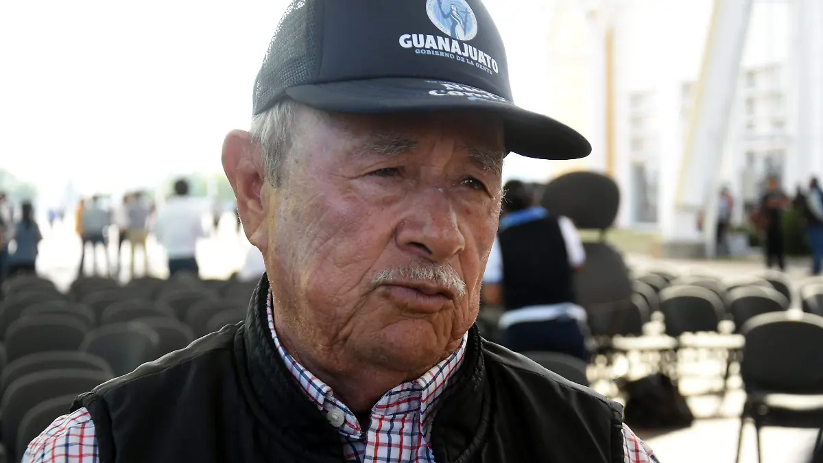 Agustín-Robles-Montenegro