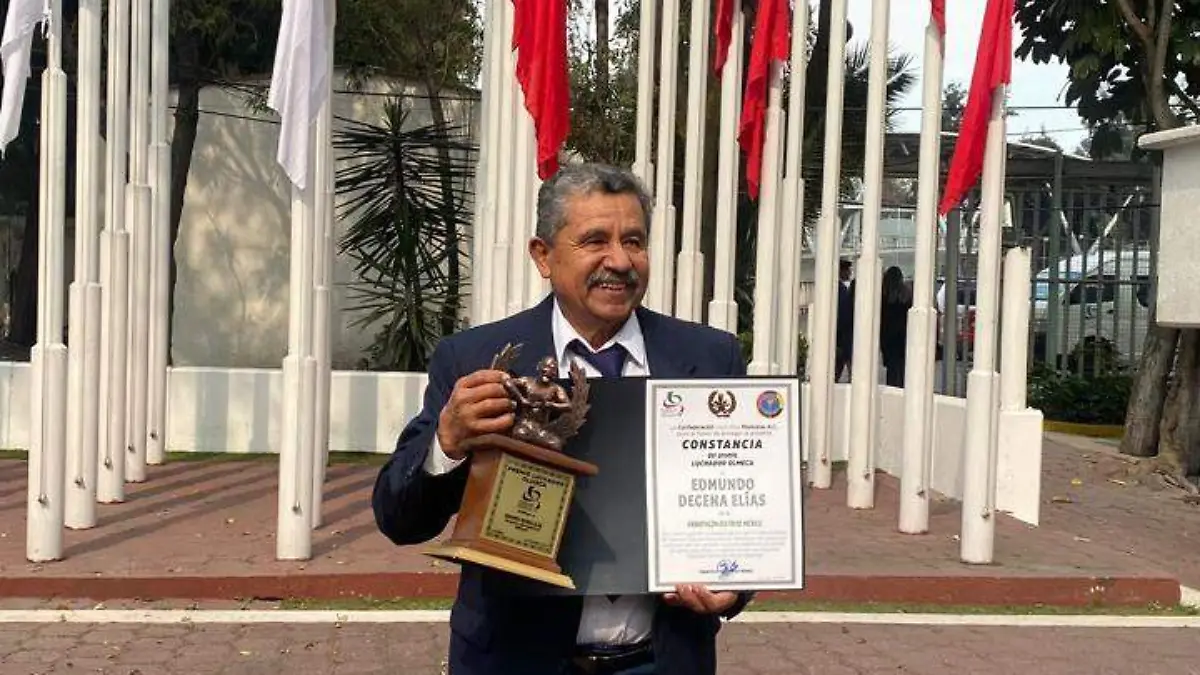 Edmundo-Decena-Elias 