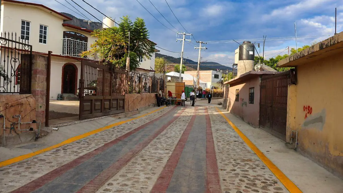Inaguran calle Deportiva El Zapote