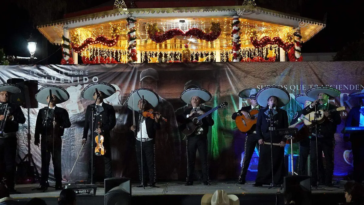 Interpretaron-mariachis