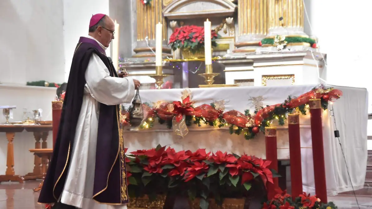 OBISPO Erique Díaz Irapuato (2)