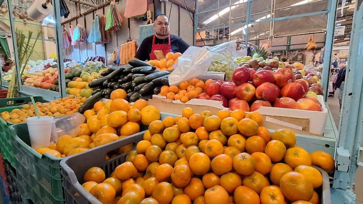 CUERAMARO Comerciates de frutas y verduras (1)