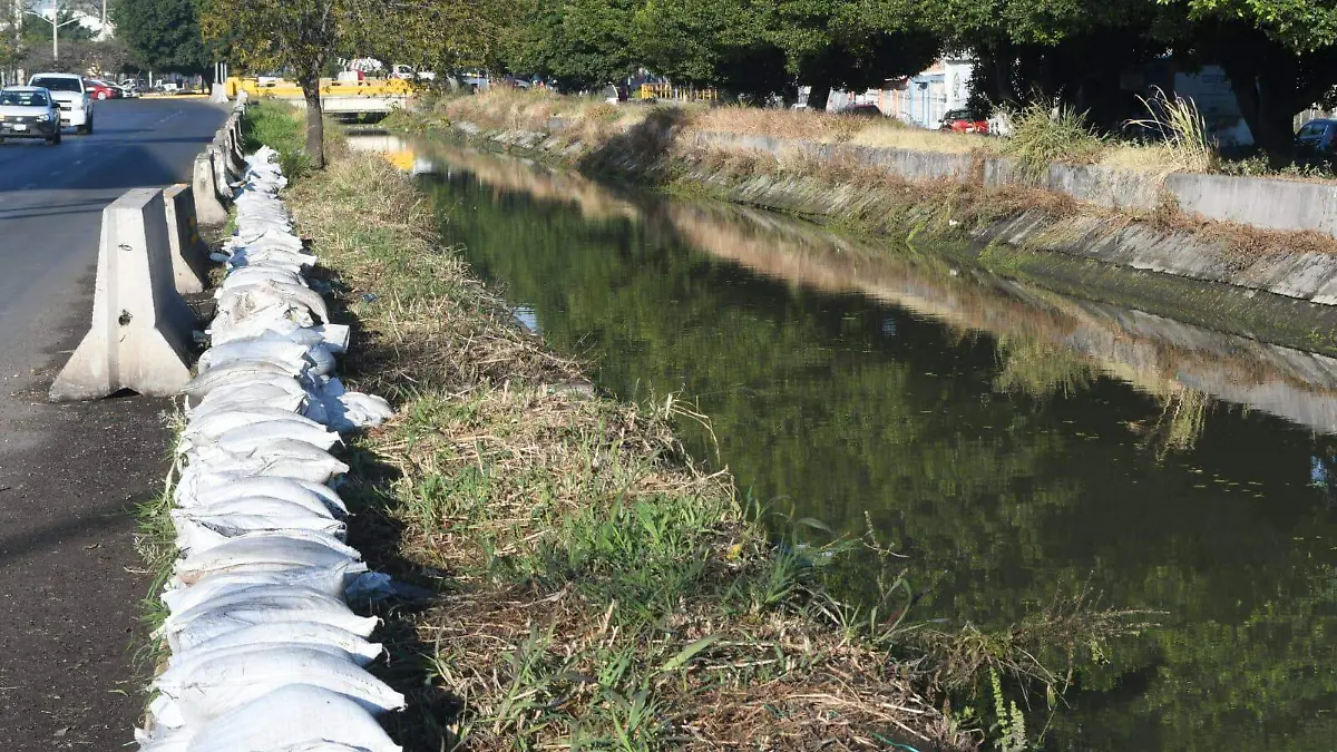Desbordamiento del Canal de Coria
