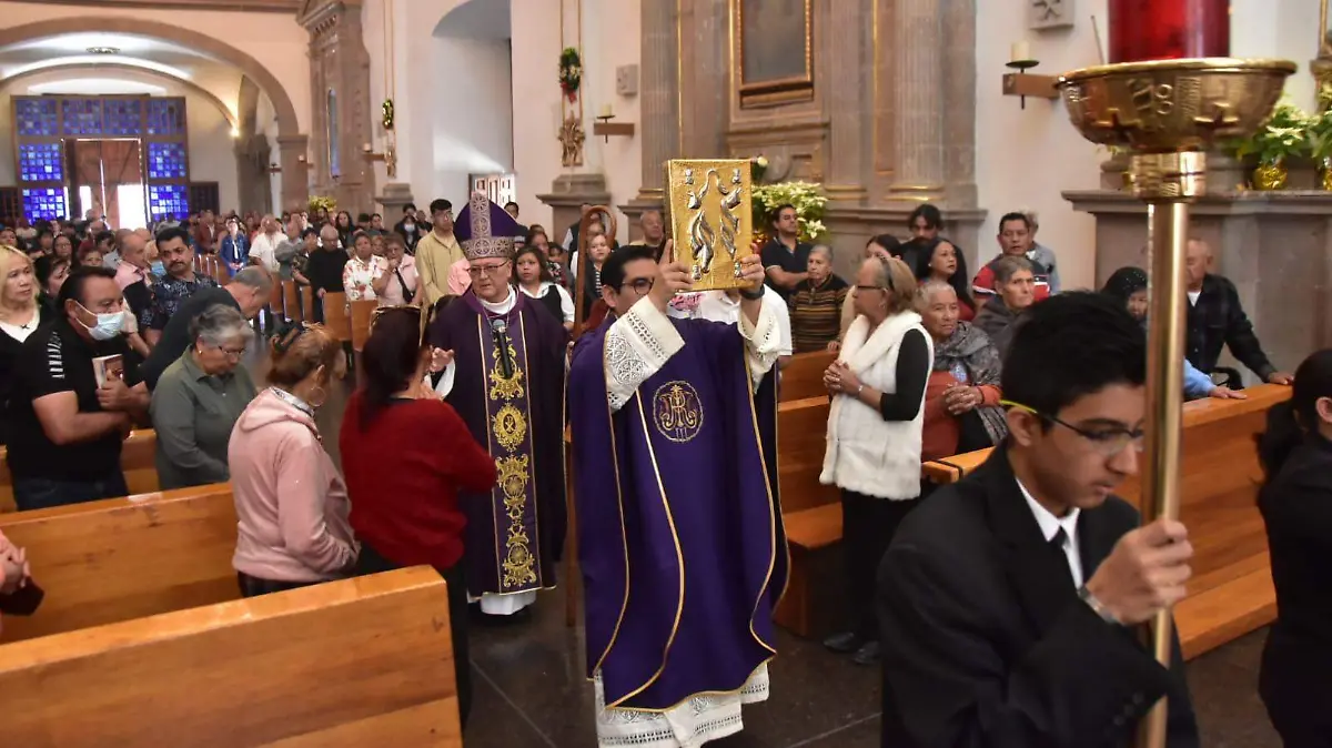 OBISPO familias y jovenes (3)