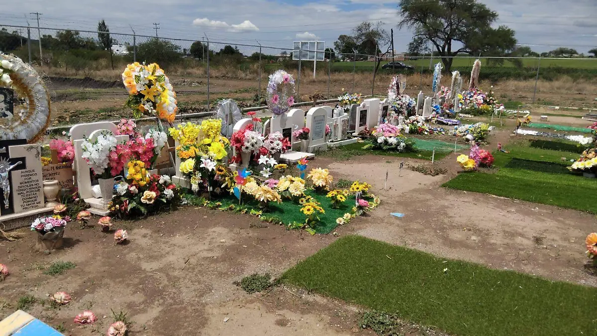 HUANIMARO Rfrendos panteones (3)