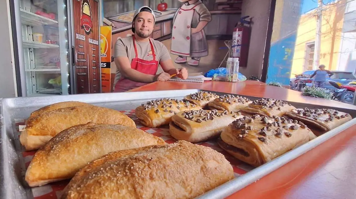 PENJAMO Empanadas Gigantes (1)
