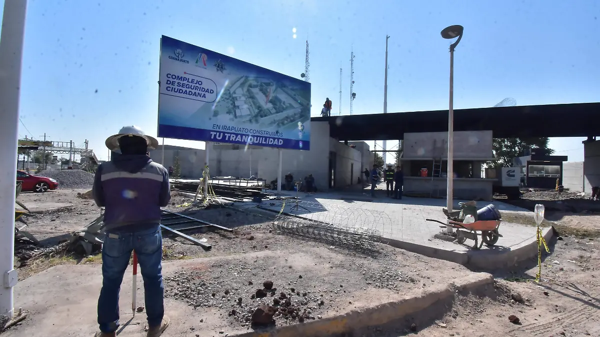 PROYECTOS Y OBRAS.- RICARDO SANCHEZ.- EL SOL DE IRAPUATO  (5)