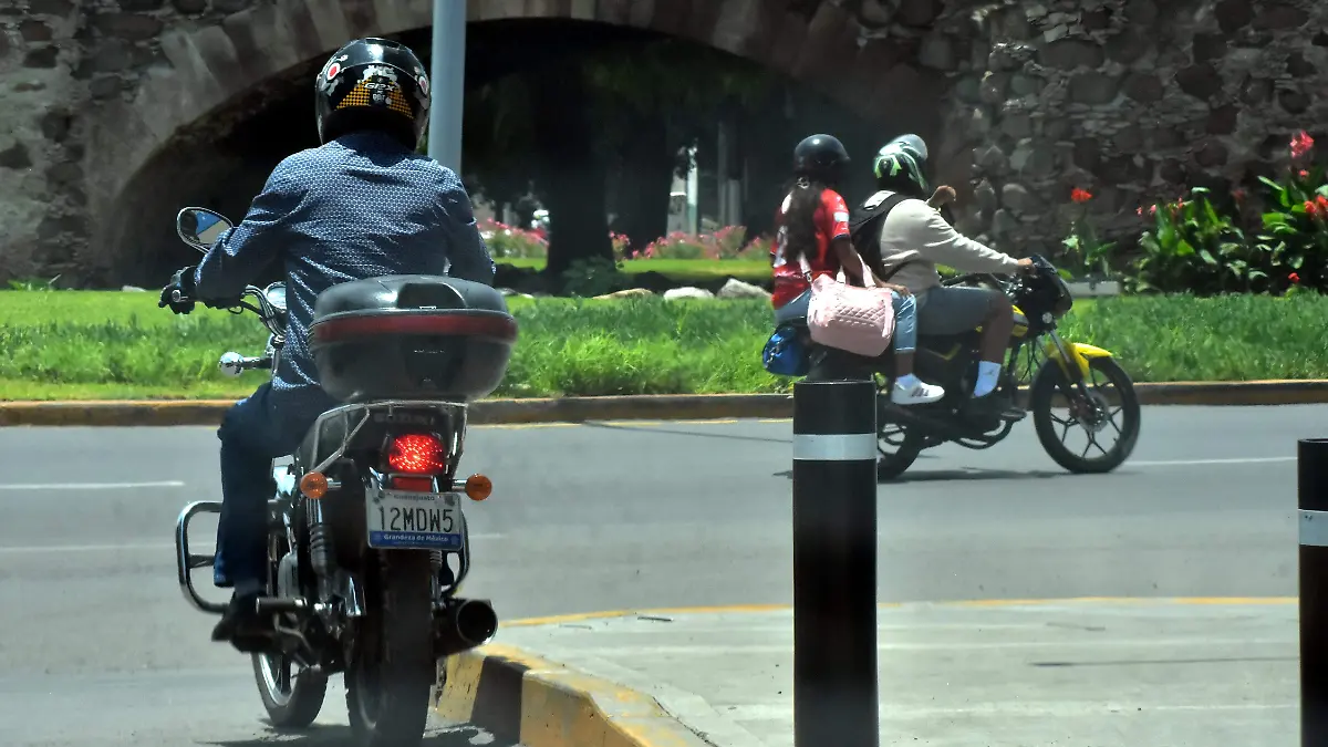 Irapuato-va-contra-delincuentes-en-motocicletas