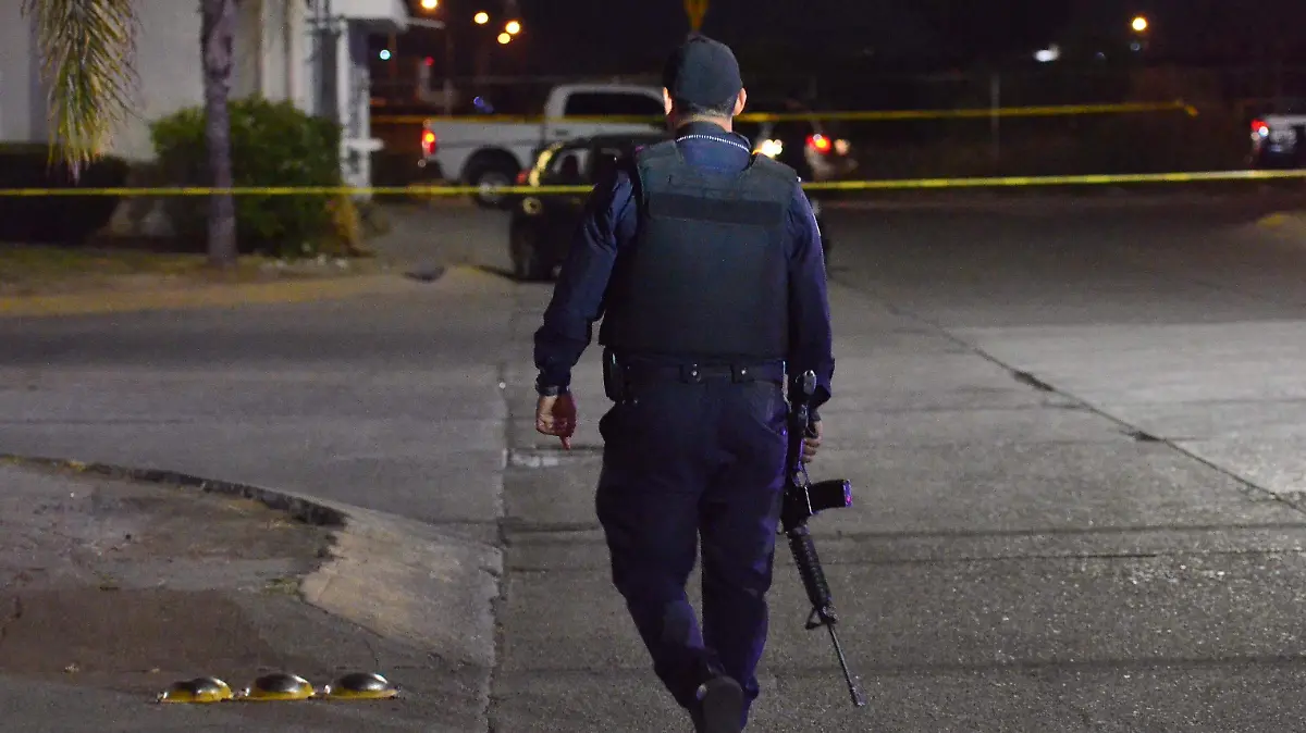 Policia estatal Jesus Gutierrez El Sol de Irapuato (2)