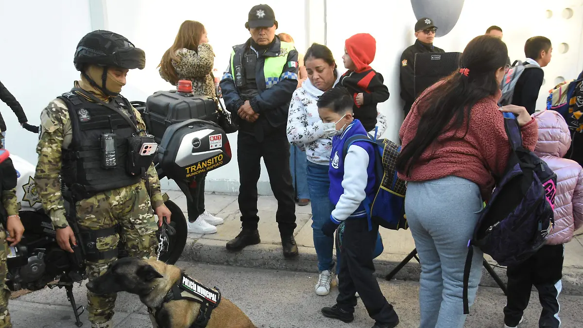 Regreso a clases seguro Jesus Gutierrez El Sol de Irapuato (5)