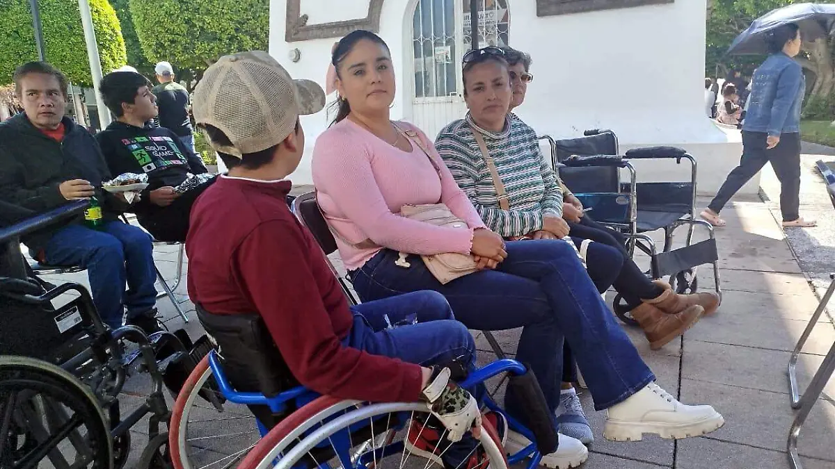 Programa Enchulame la Silla en Irapuato