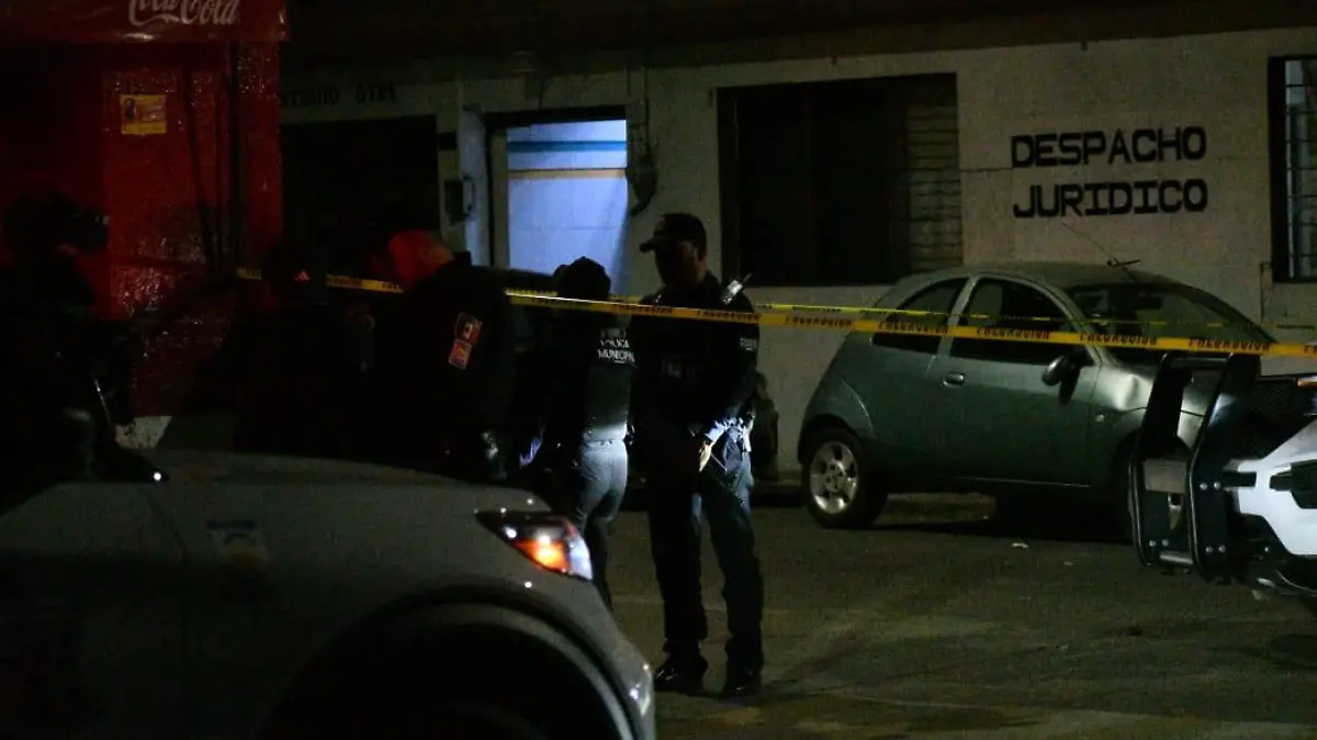 fe7d8ce3-2507-4102-9c7d-9ec7c0abf9c6