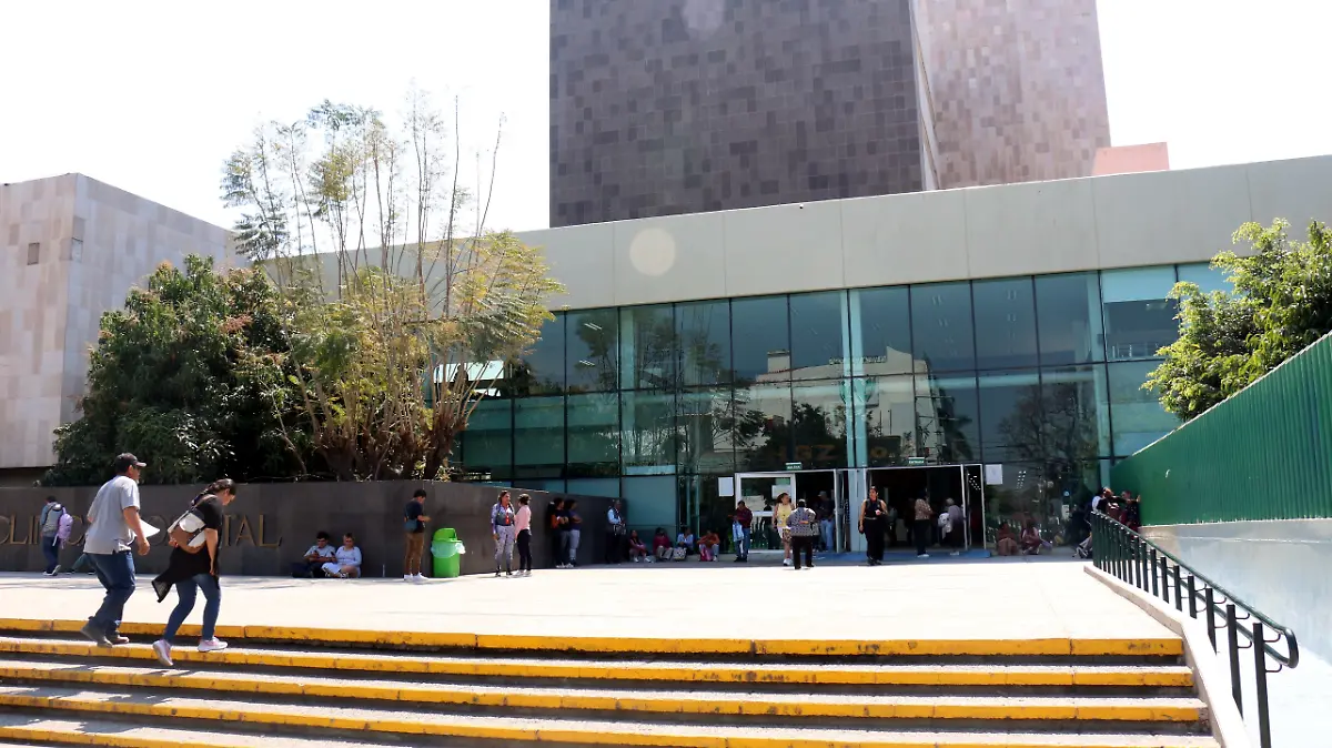 CLINIVCA DEL IMSS, Jesus Gutierrez El Sol de Irapuato (2)