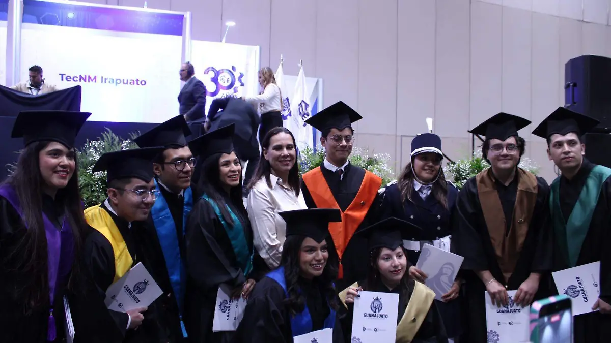 
La-ceremonia-reunión