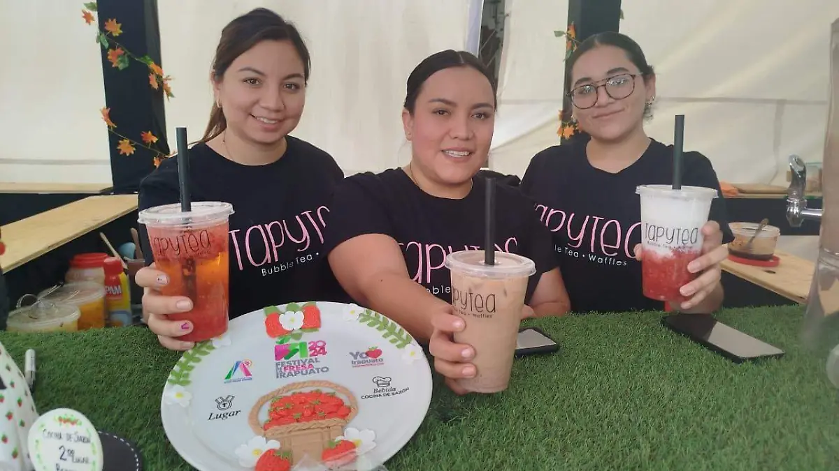 Platillos y bebidas hechos con fresa