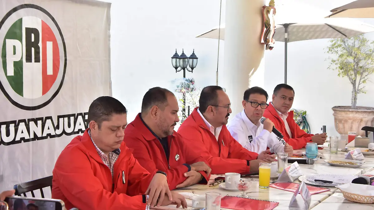 Los-representantes-priistas 