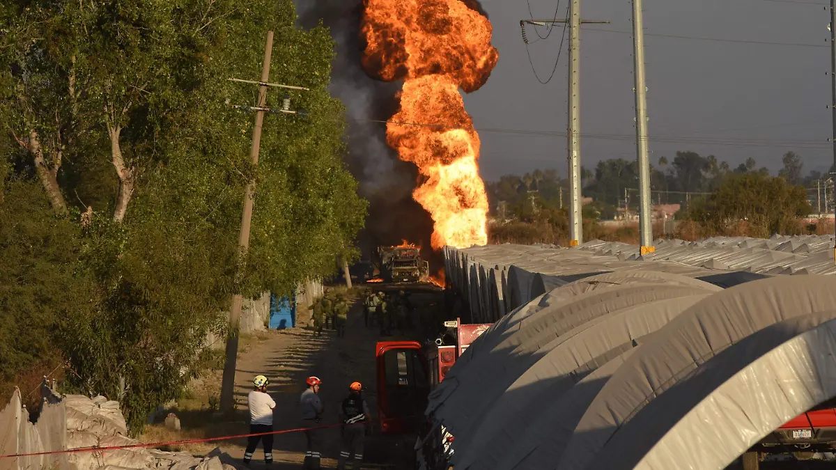 Tomas clandestinas de hidrocarburos