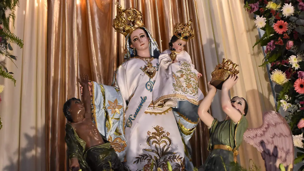 ABASOLO Virgen de la Luz (24)