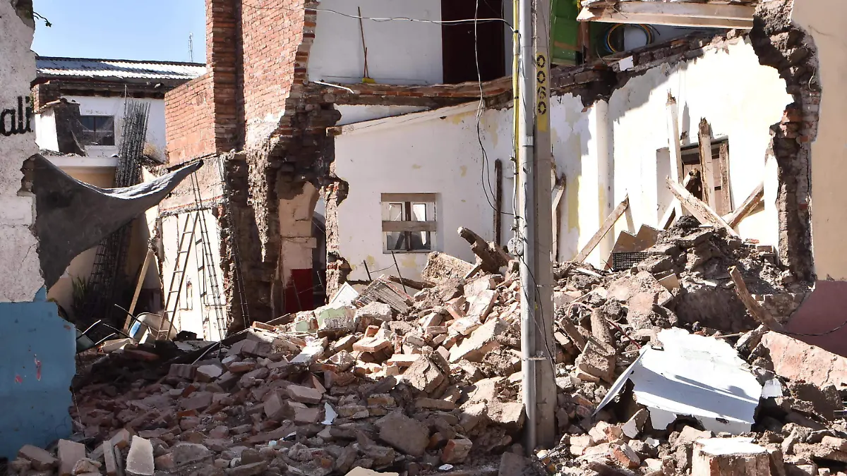 CUERAMARO Casa de pastoral colapsada (2)